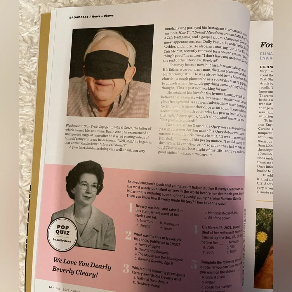 Bust Magazine 2021 St. Vincent Carrie Brownstein Leslie Jordan Courtney Stodden - Picture 4 of 15